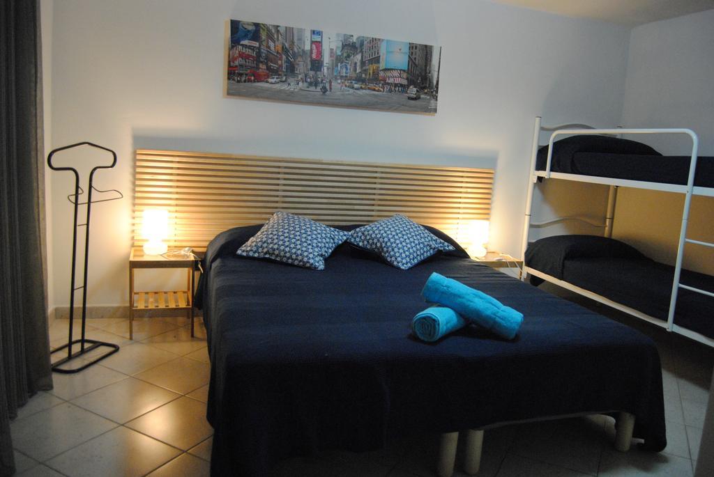 Apartamento Il Susino Tirrenia Exterior foto